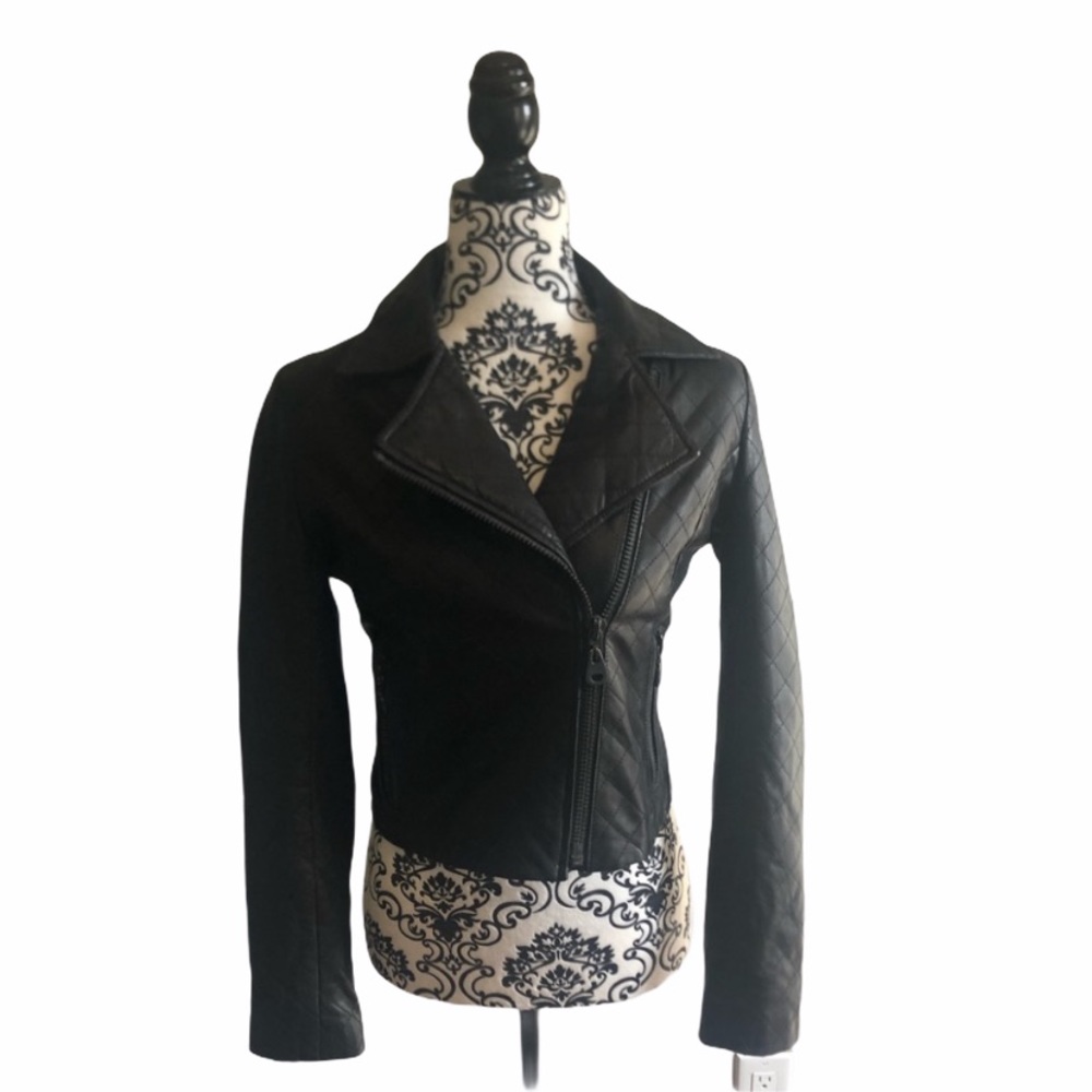 Aritzia Doma leather biker jacket